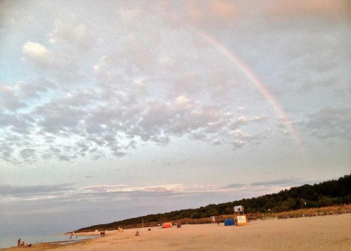 32C15140-6AE8-4F35-AA01-D81A77881B57